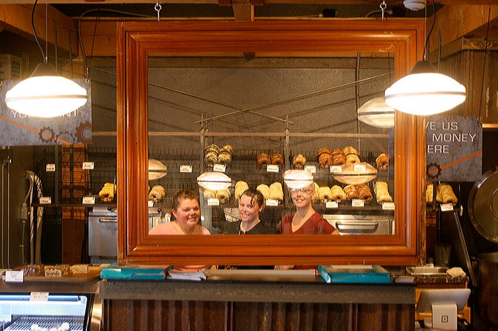 Bagel preferences differ in Oak Harbor, Clinton