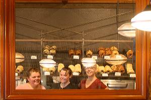 Bagel preferences differ in Oak Harbor, Clinton