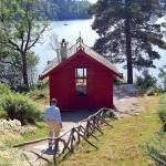 Composer Edvard Grieg retreated daily to this picture-perfect studio on a Norwegian fjord. (Rick Steves / Rick Steves/ Europe)