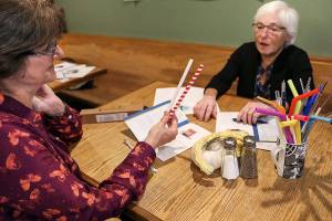 Groups in Everett, Snohomish target plastic bags and straws
