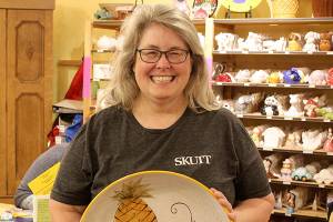 Popular South Whidbey art shop draws to a close