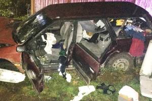 Police: They lived in their car; he crashed it to injure her
