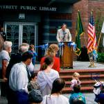 Mark Nesse, the Everett Public Librarys longest-serving director, speaks to a crowd on Aug. 10, 1991, at the grand opening of the newly renovated library. Nesse died Sunday at age 75. (Courtesy Everett Public Library)