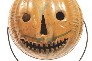 Halloween memorabilia is 4th in popularity with collectors