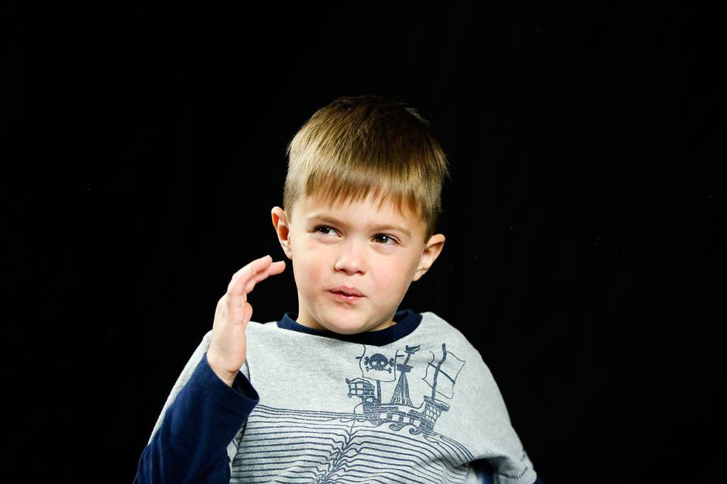 Kindergartner Charlie Walsh, 5, at Kellogg Marsh Elementary talks about Thanksgiving. (Andy Bronson / The Herald)