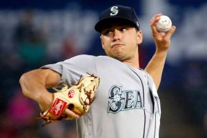 Report: M’s, Gonzales agree to 2-year, $1.9 million deal