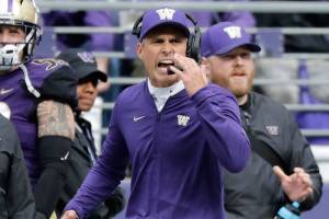 UW needs win over Stanford to stay in Pac-12 race