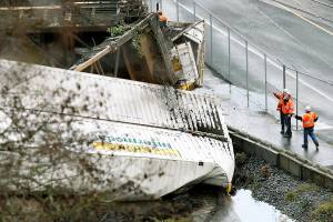 Puget Sound rail services avoid landslides with science