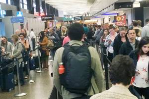 Sea-Tac program lets visitors past security without ticket