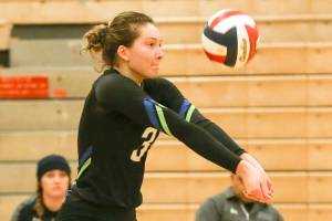 An effective but unorthodox star leads Edmonds CC volleyball