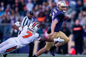 UW cruises past Oregon State to set up Apple Cup showdown