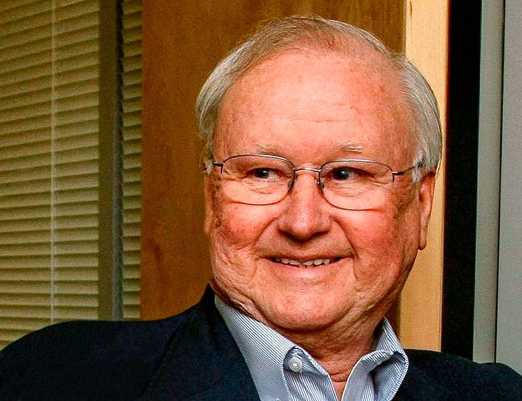 Ken Gaydos, a police and fire chaplain who died this year, is the recipient of a Red Cross Lifetime Achievement Award. (Contributed photo)