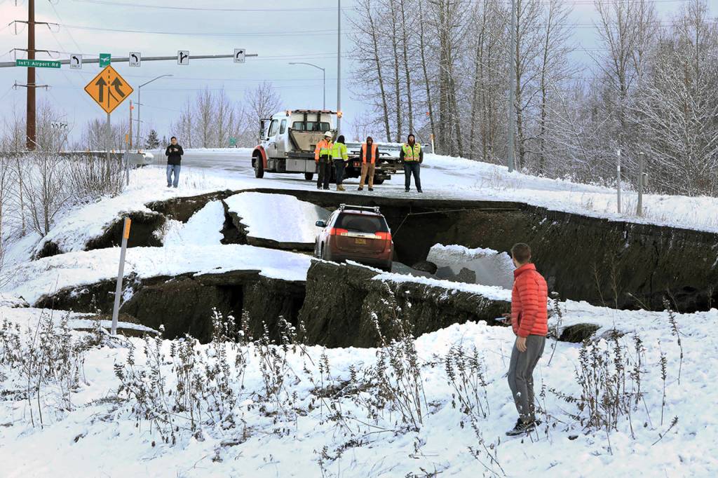 Hundreds of aftershocks shake Alaskans following big quake
