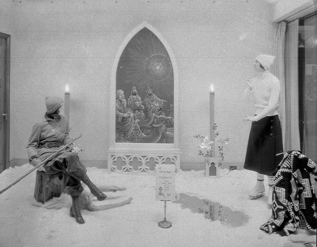 Womens winter wear is displayed in a window of the Rumbaugh-MacLain Department Store in downtown Everett in December 1934. (Everett Public Library)