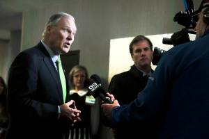 Governor opens pardon process for low-level pot offenders