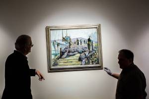 A new sign on I-5 will point to Edmonds as an artistic hub