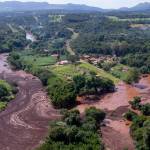 200 reported missing after Brazil dam collapse