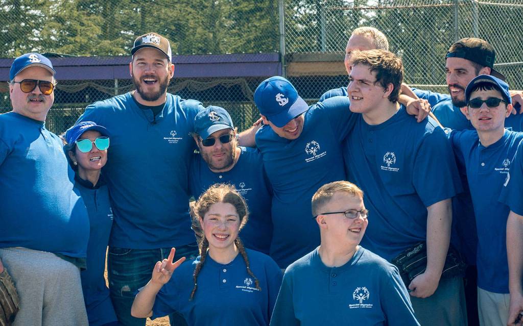 Chris Pratt visited with Lake Stevens Special Olympics athletes in 2018. He raised more than $500,000 for Special Olympics Washington in a raffle. (GreaterGood)