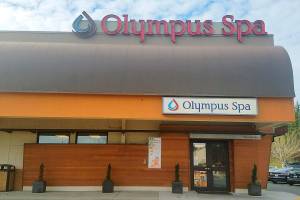 Give your Valentine the gift of relaxation at the naked spa