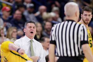 No. 4 Gonzaga cruises past San Francisco