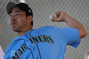M’s Kikuchi adjusting to differences of MLB ball
