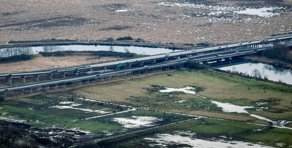 <a href="https://www.heraldnet.com/news/is-state-ready-for-another-massive-transportation-package/" target="_blank">US 2 and the trestle</a> views looking north and east on Jan. 15 in Everett. (Andy Bronson / The Herald)