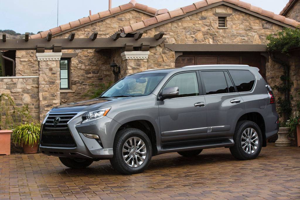 The 2019 Lexus GX 460 is powered by a V8 engine producing 301 horsepower and 329 pound-feet of torque. (Manufacturer photo)