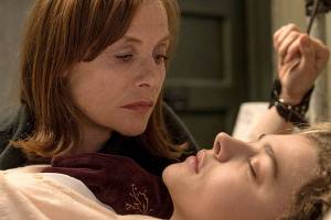 Talented cast and director can carry ‘Greta’ only so far