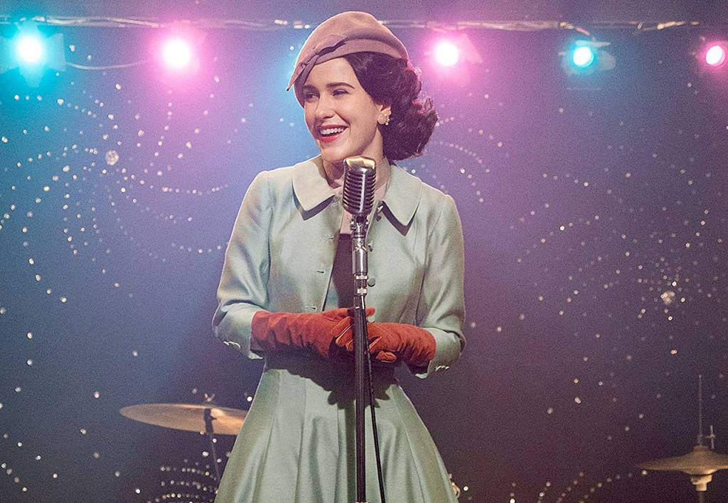 Rachel Brosnahan plays a 1950s housewife-turned-stand-up-comedian in Amazons hit TV show The Marvelous Mrs. Maisel. (Amazon Studios)