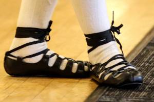 A chance to see, another to learn, Irish and Scottish dance
