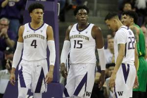 Oregon spoils Washington’s home finale