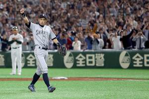 Ichiro walks off into history in ‘sayonara’ at Tokyo Dome