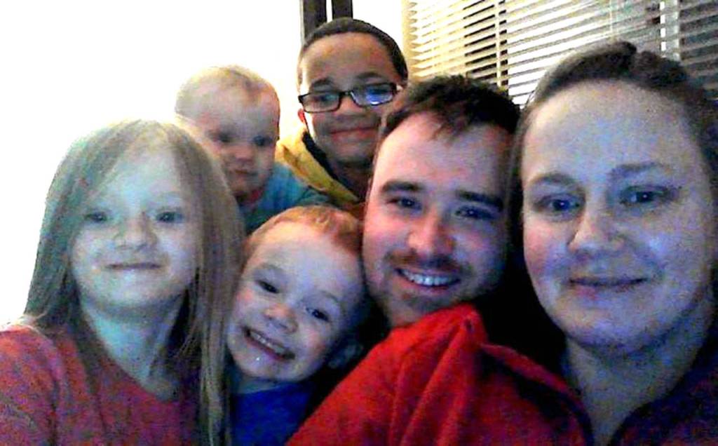 Billy L. Spillers, 30, was a chief petty officer at Naval Station Everett. His daughters, Kaylee B. Spillers, 5, and Brooke Spillers, 2, and a stepson, Jovon Mangual, 13, also were killed. Jacob Spillers, 4, was rescued by helicopter, and Billy Spillers wife, Jonielle Spillers, was away at the time of the slide. (Contributed photo)