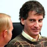Joseph Edward Duncan III is shown during a hearing at the Kootenai County Sheriffs Department Justice building in Coeur dAlene, Idaho. on Oct. 16, 2006. (Kathy Plonka/Spokesman-Review via AP File)