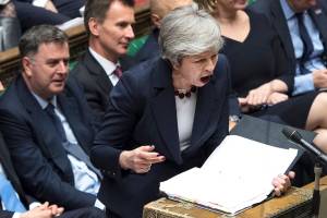UK leader Theresa May makes final push on EU divorce deal