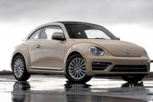 VW Beetle adds Final Edition models, says “auf wiedersehen”