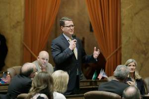 Democrats criticize GOP state rep for chats about spying