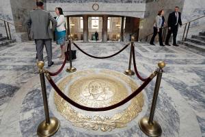 Students in Washington might get easier path to graduation