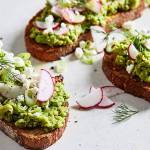 Pretty peas, put this spring spread on toast