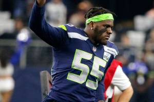 Seahawks trade defensive end Frank Clark to Kansas City