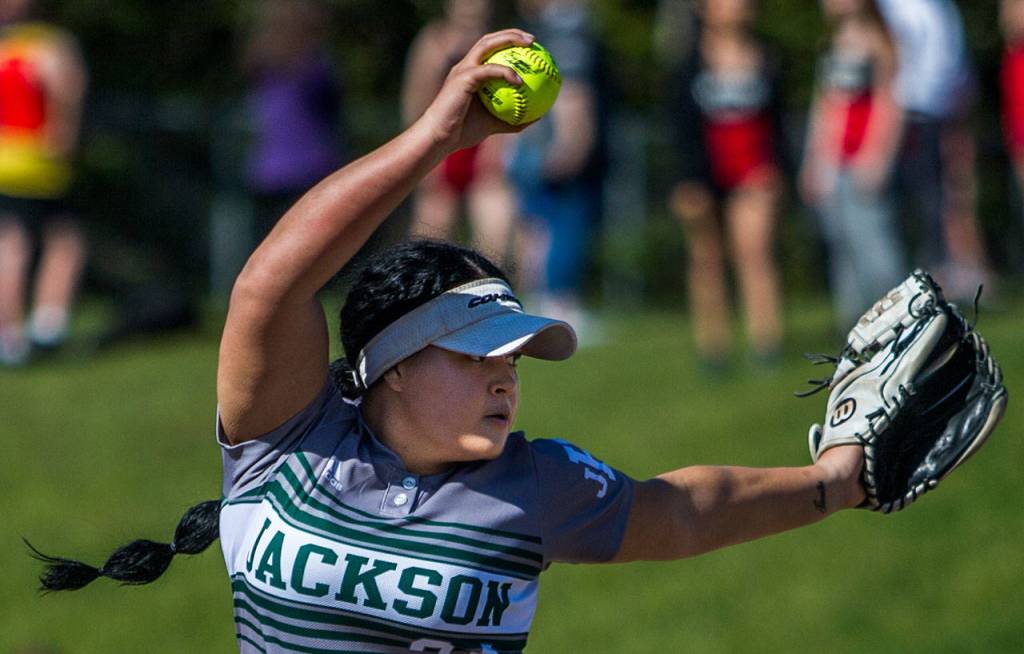 Jacksons Iyanla De Jesus winds up for a pitch during a game against Glacier Peak at Jackson High School on April 24, 2019, in Mill Creek. (Olivia Vanni / The Herald)