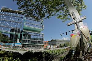 Experts: Human error may be cause of Seattle crane collapse