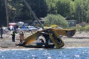 Pilots credited for actions in Port Townsend plane crash