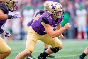 Marysville Getchell alum earns football scholarship at UW