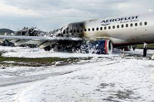 Experts hunt for reason why 41 died in Moscow plane fire