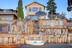 You, too, can go ‘Green at the Beach’ — for $1.45 million