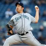 Kikuchi, Healy lead M’s to rout of Yankees