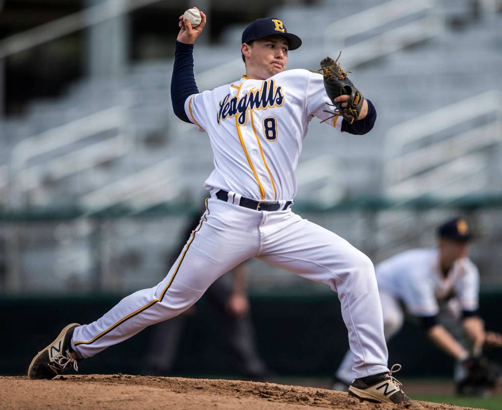 Everetts Nick Mardesich winds up for a pitch during the game against Meadowdale at Funko Field on May 4 in Everett. (Olivia Vanni / The Herald)