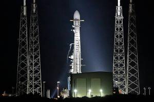 SpaceX is suing the government again, but it’s a secret why
