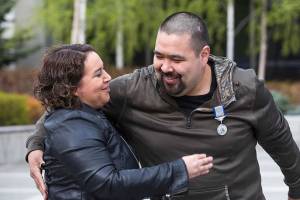 Alaska man given Coast Guard medal years after girl’s rescue